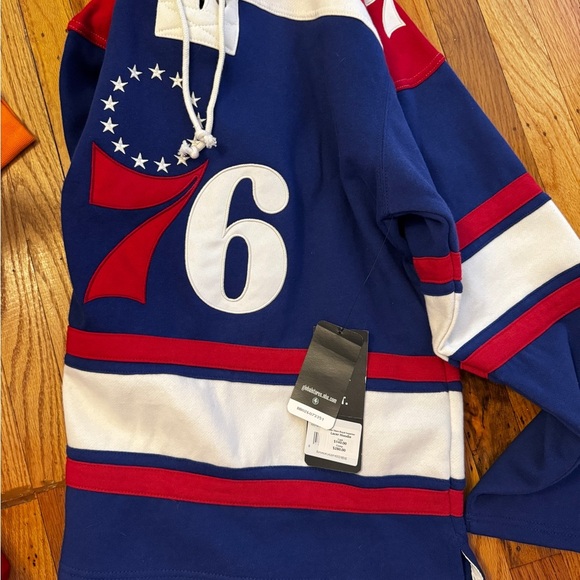 Mitchell & Ness Other - Mitchell & Ness Blue and Red hoodie.